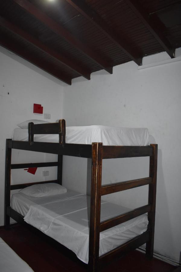 Esmed Hostel Medellín Eksteriør bilde