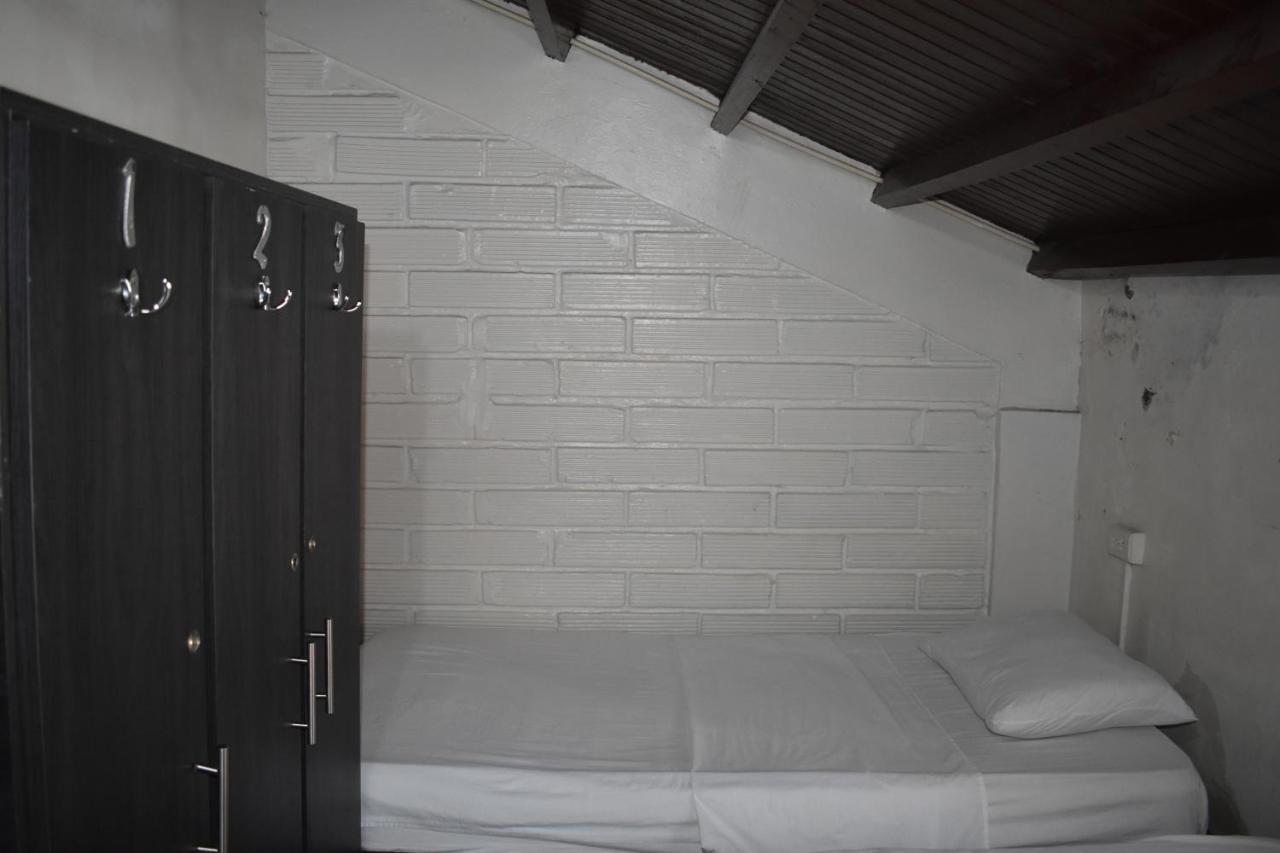 Esmed Hostel Medellín Eksteriør bilde