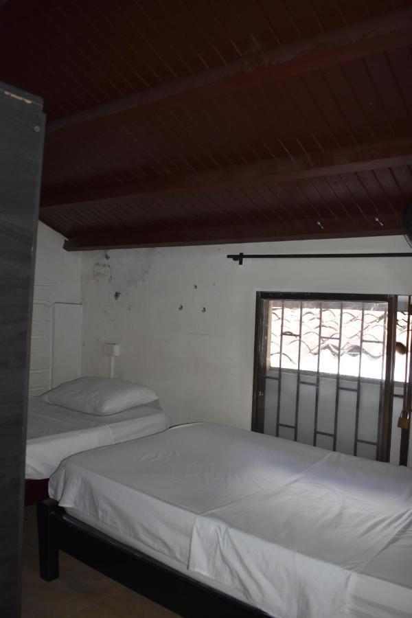 Esmed Hostel Medellín Eksteriør bilde